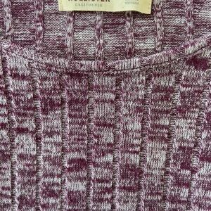 Hollister too fitted looks great on